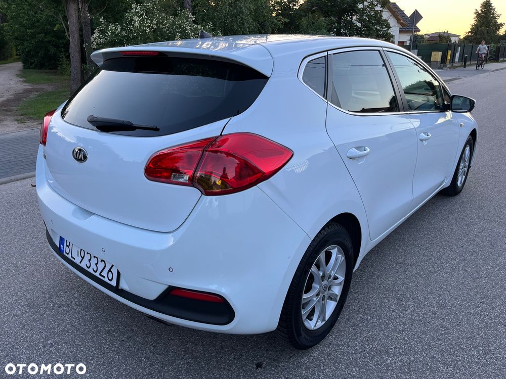 Kia Ceed 1.4 CVVT Attract - 5