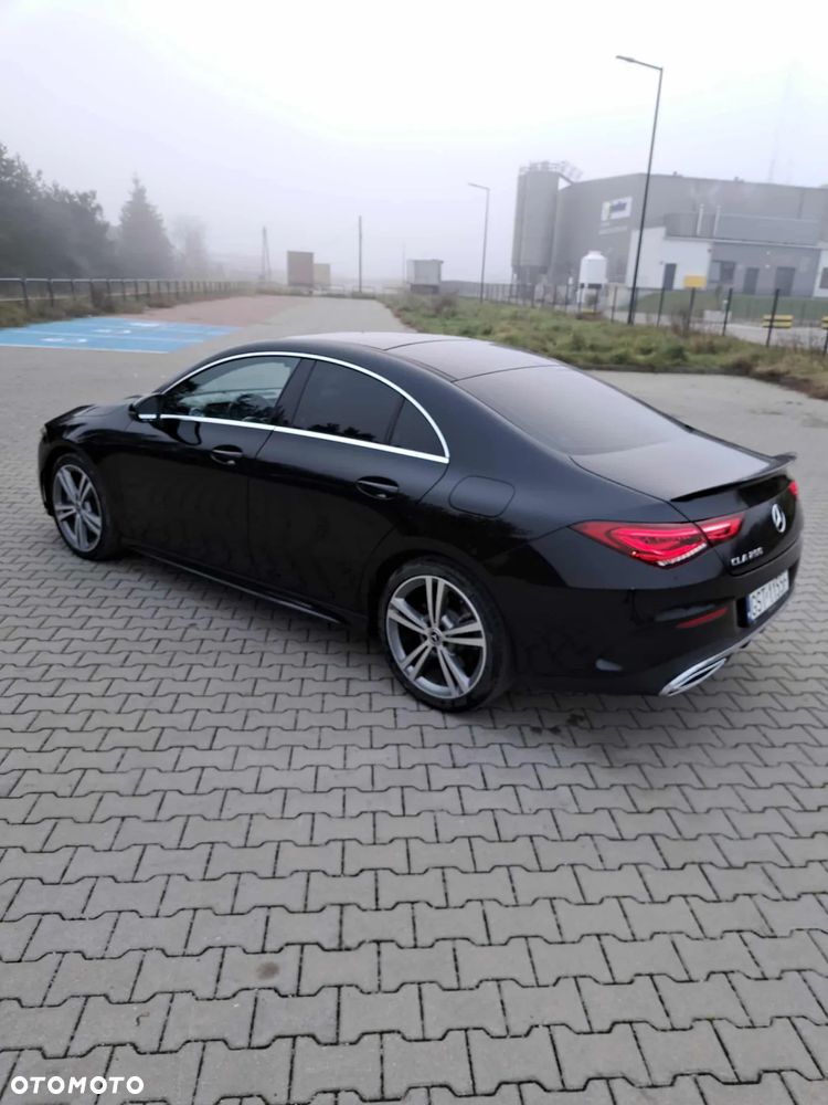 Mercedes-Benz CLA 250 7G-DCT AMG Line - 3