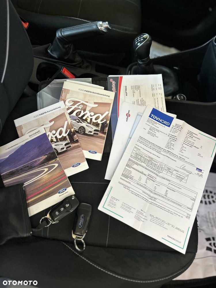 Ford Fiesta 1.1 S&S COOL&CONNECT - 17
