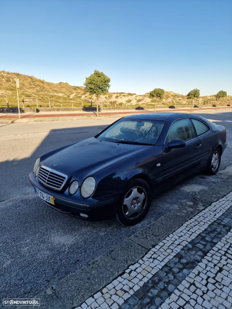 Mercedes-Benz CLK 230 - 6