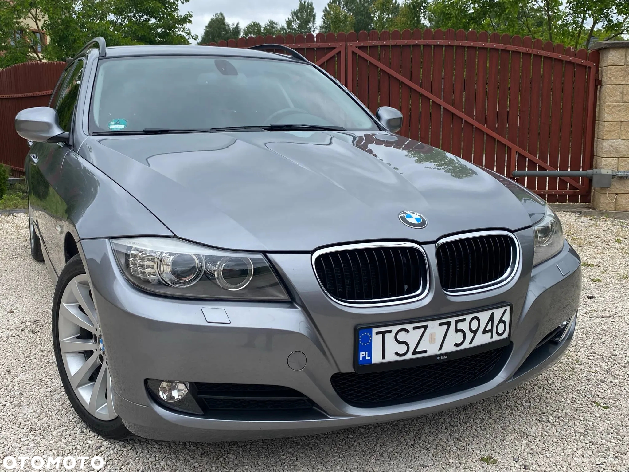 BMW Seria 3 318i - 35