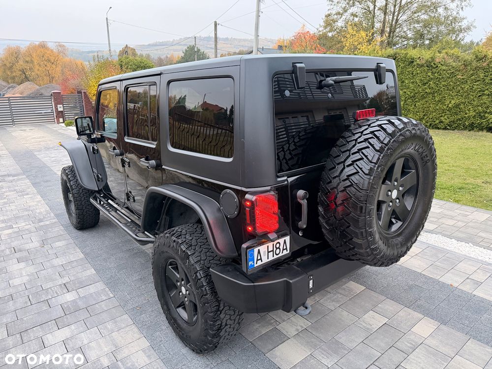Jeep Wrangler - 9