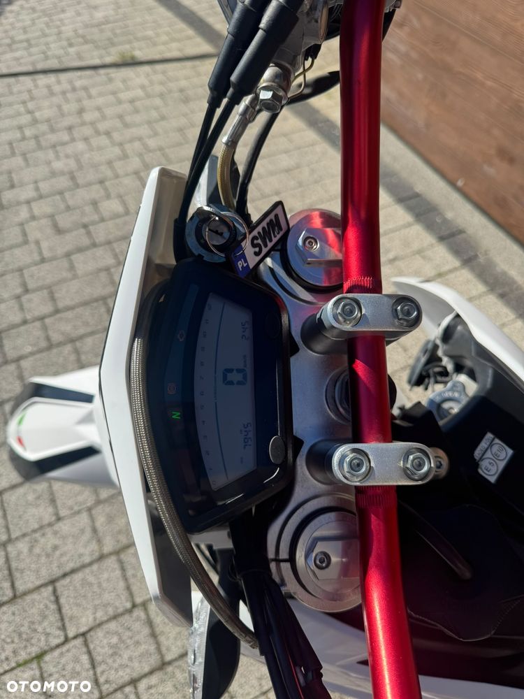 SWM RS 125 R - 7