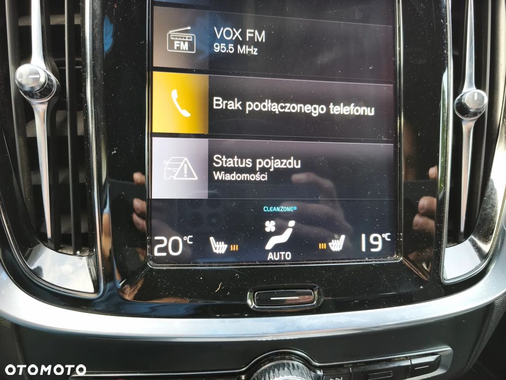 Volvo V60 D3 R-Design - 24