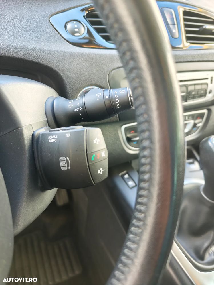 Renault Scenic dCi 110 EDC Expression - 22