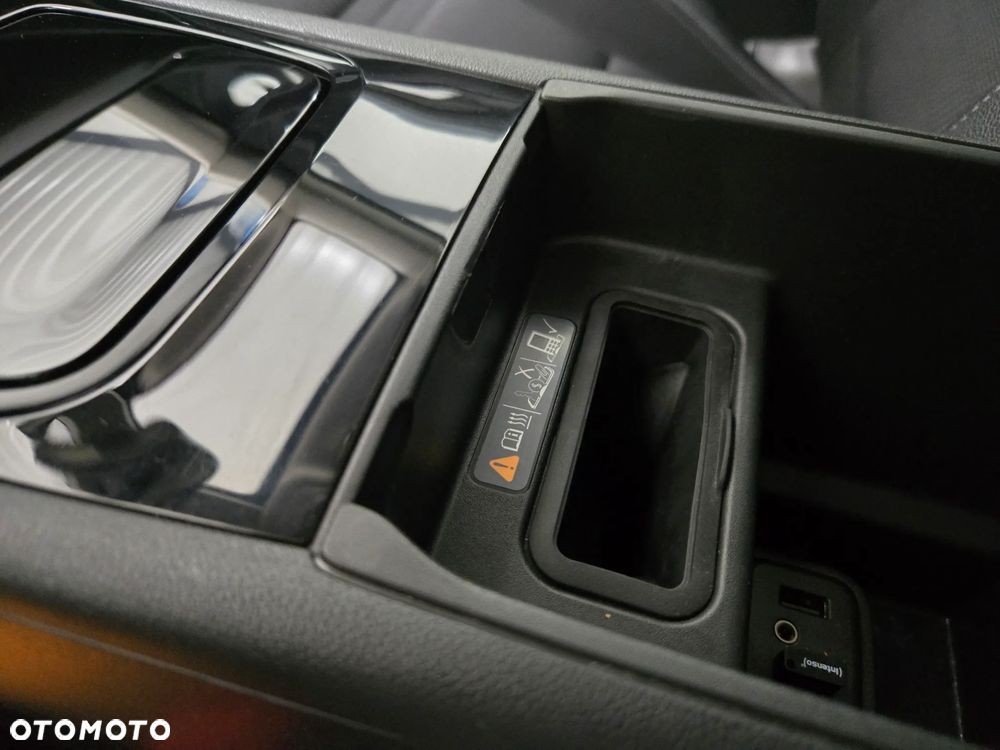 Opel Insignia 2.0 CDTI Innovation S&S - 38