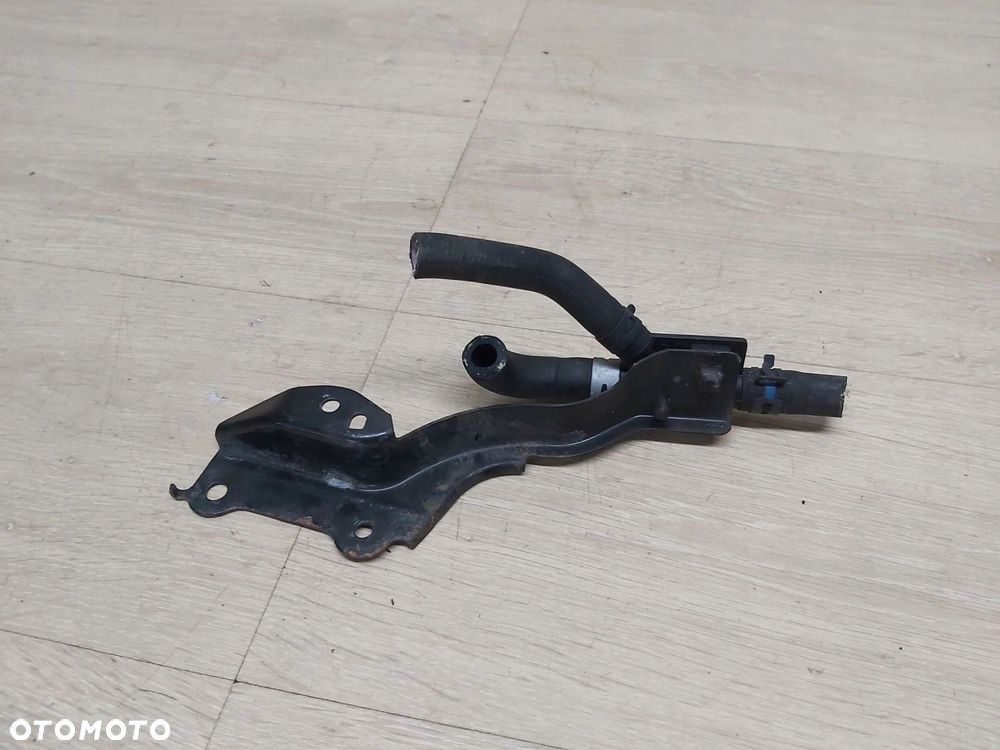 Toyota Avensis T27 Lift T29 09-18r trójnik króciec wody blacha mocowanie - 11