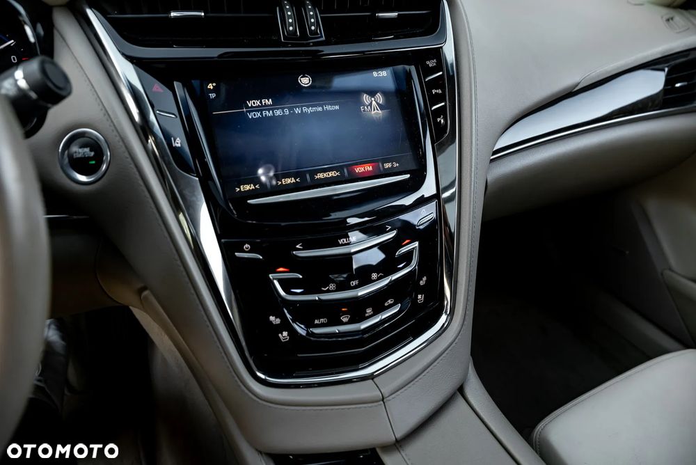 Cadillac CTS 2.0 Turbo AT AWD Premium - 34