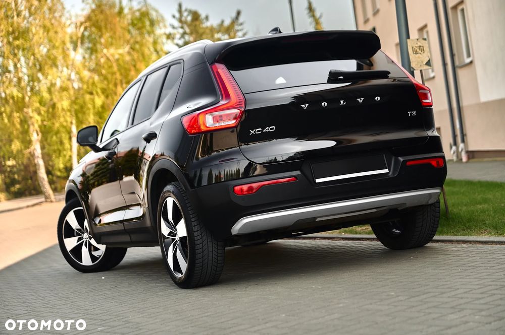Volvo XC 40 T3 Momentum Pro - 10