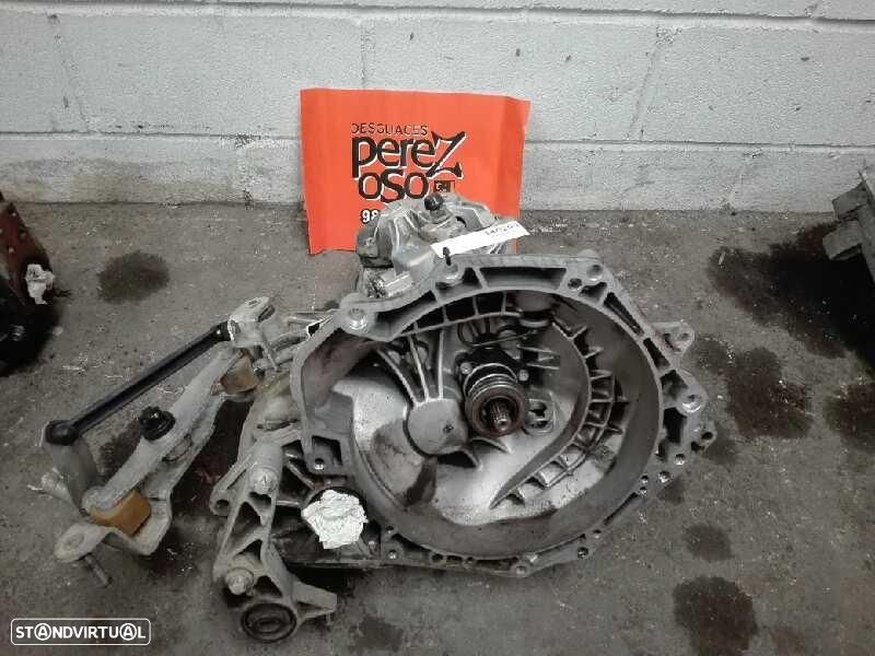 CAIXA DE VELOCIDADES OPEL CORSA - 1