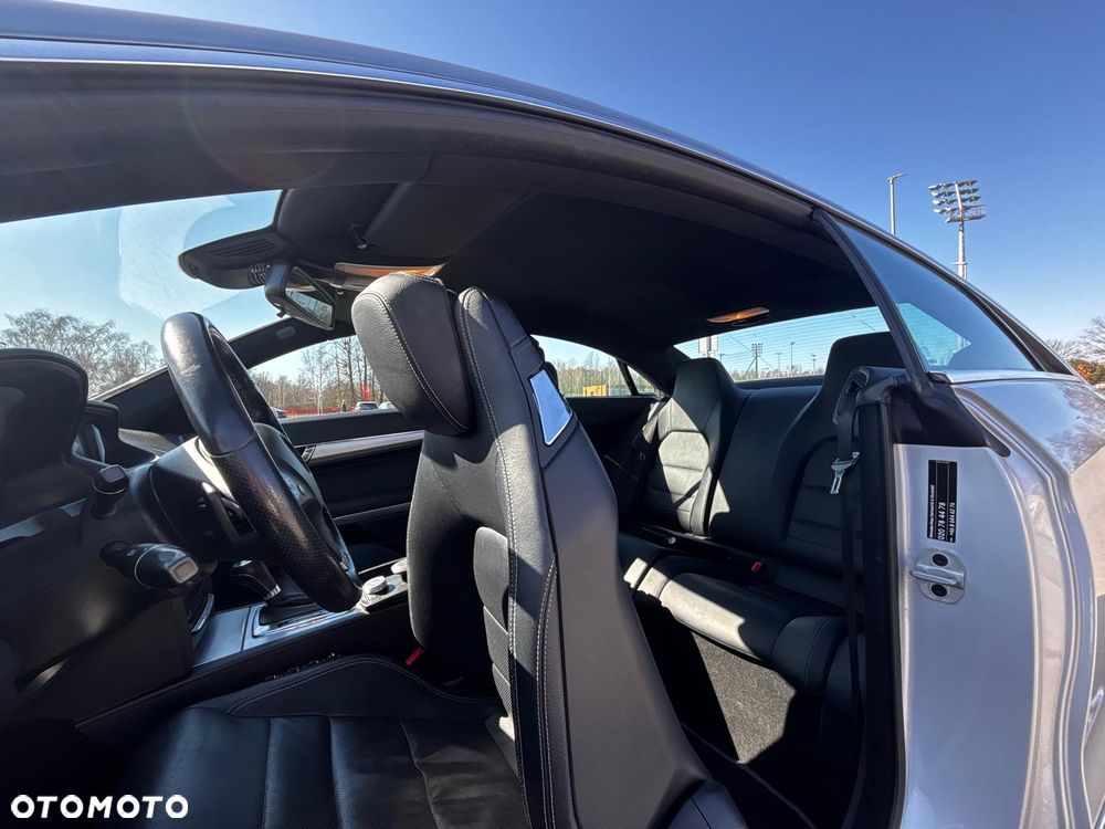 Mercedes-Benz Klasa E - 4