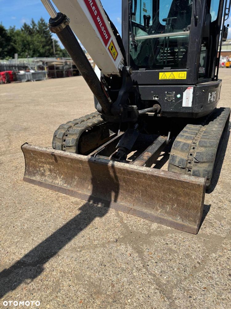 Bobcat E45 - 2