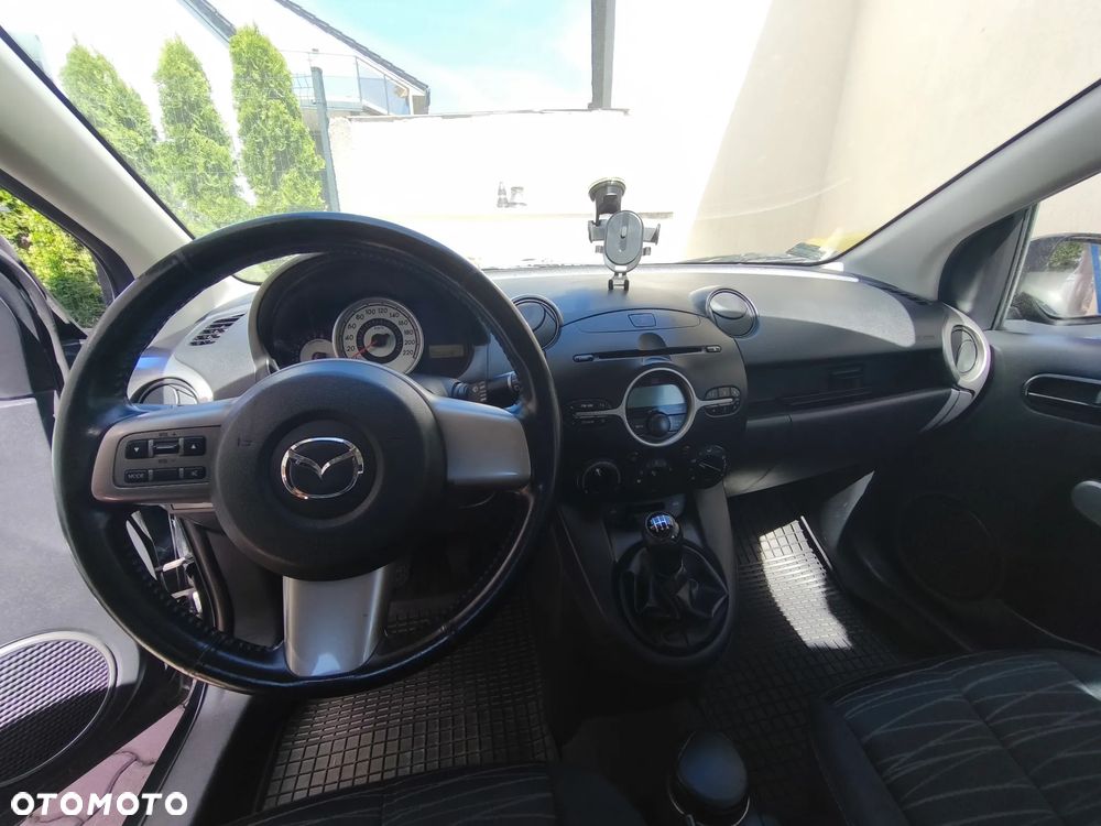 Mazda 2 1.3 Comfort - 12