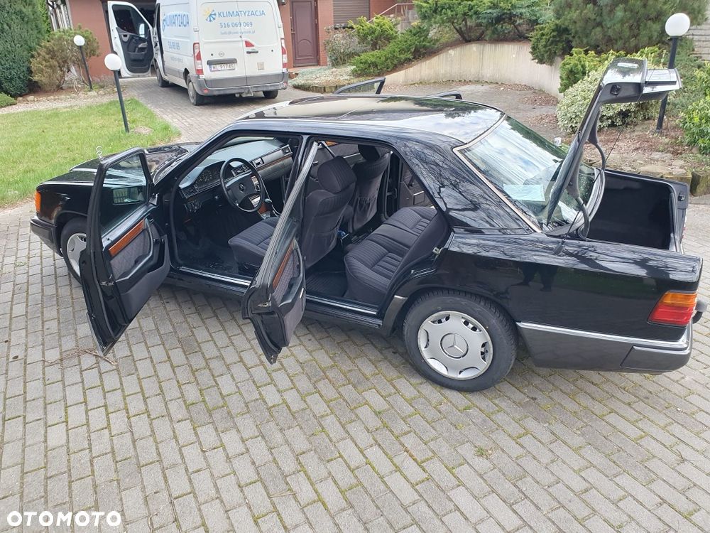 Mercedes-Benz W124 (1984-1993) - 6