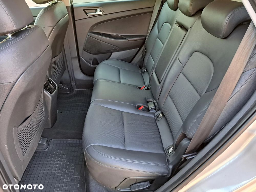 Hyundai Tucson - 31