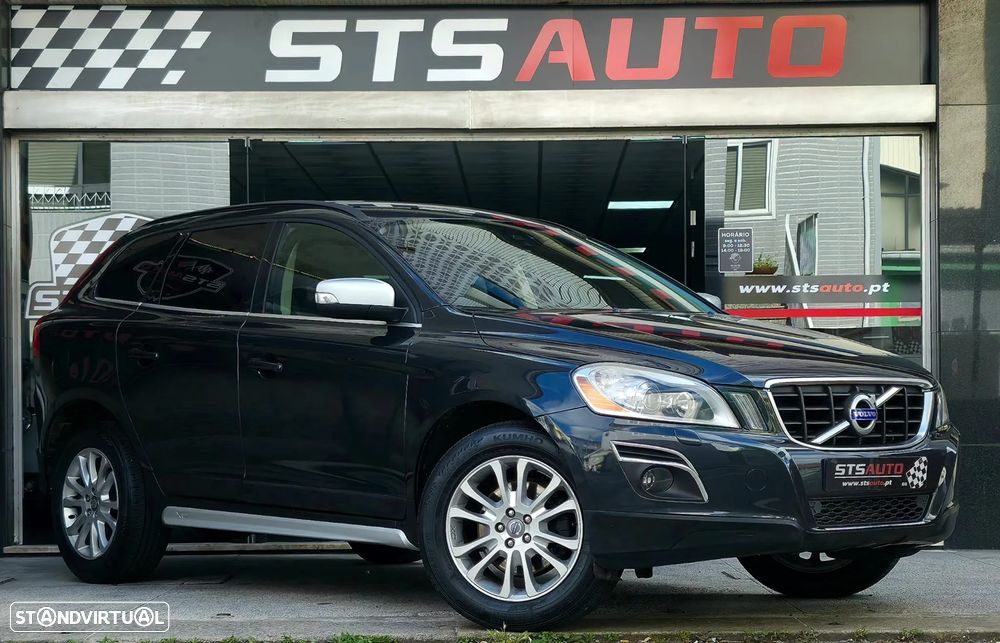 Volvo XC 60 D5 Momentum Geartronic - 54
