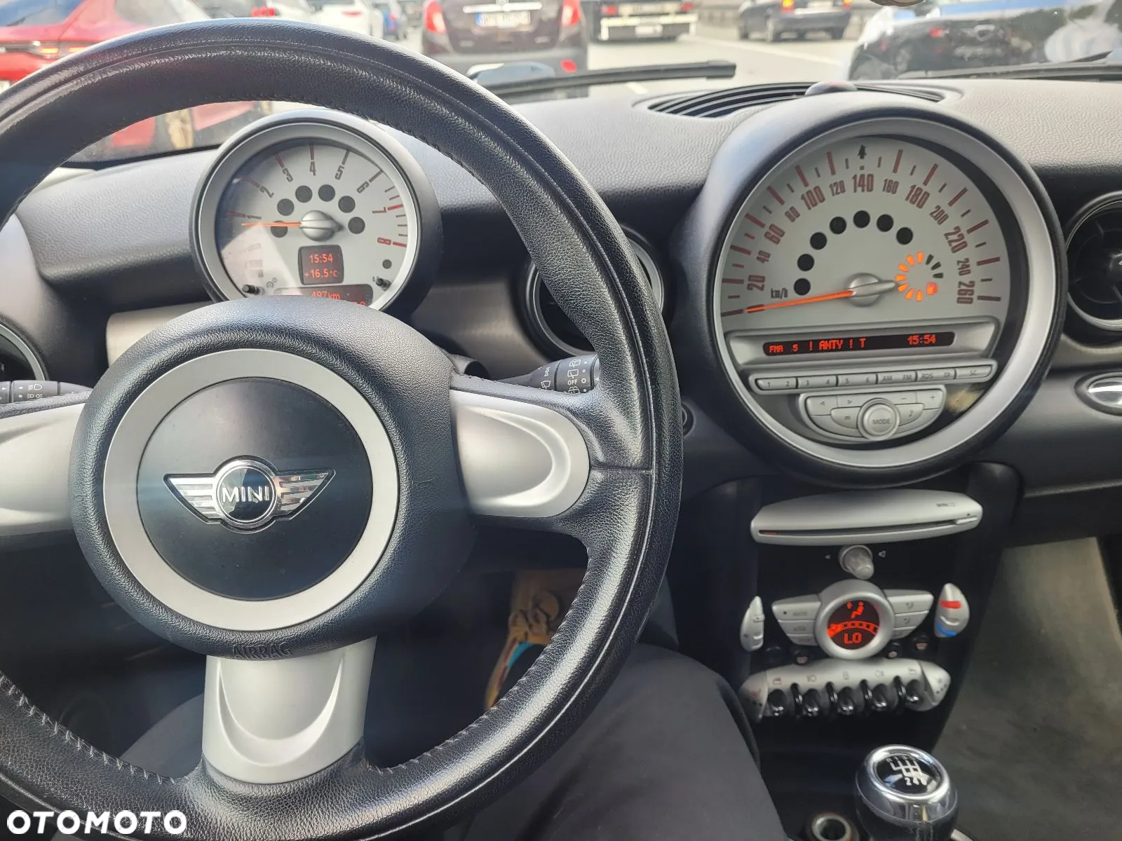 MINI Cooper Standard - 5
