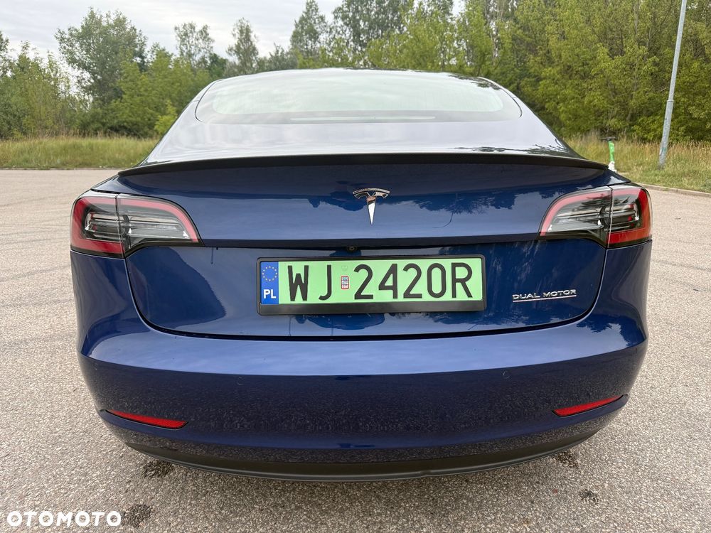 Tesla Model 3 - 6