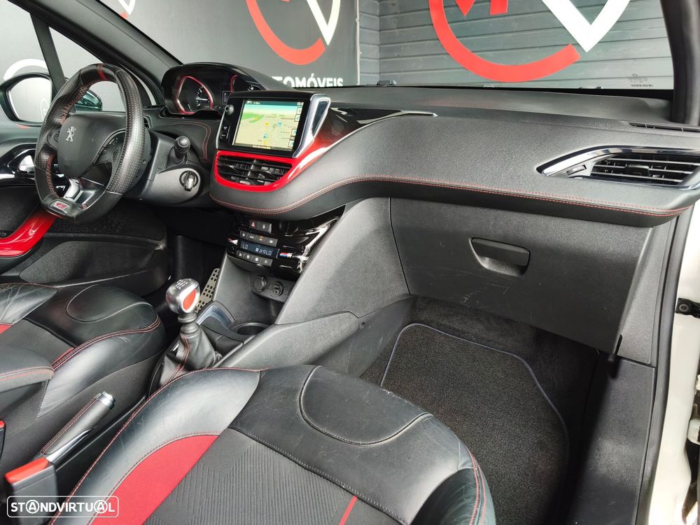 Peugeot 208 1.6 THP GTi - 28