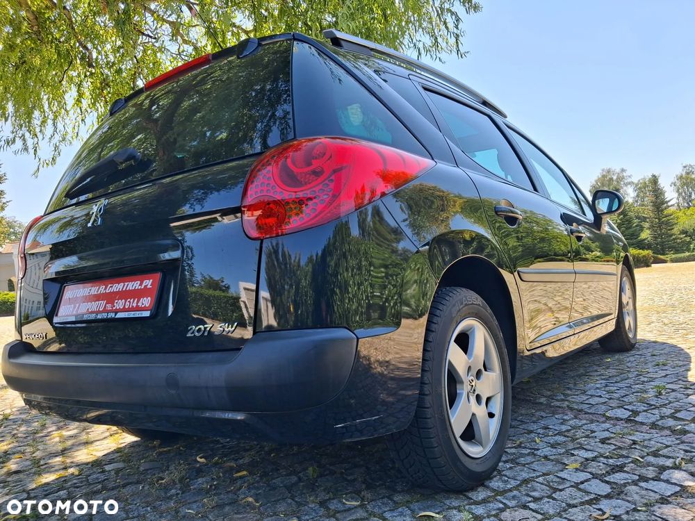 Peugeot 207 - 4