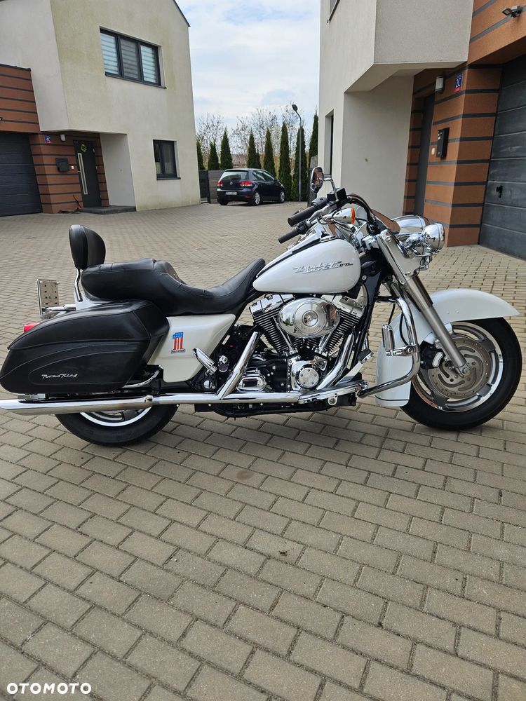 Harley-Davidson Touring Road King - 1