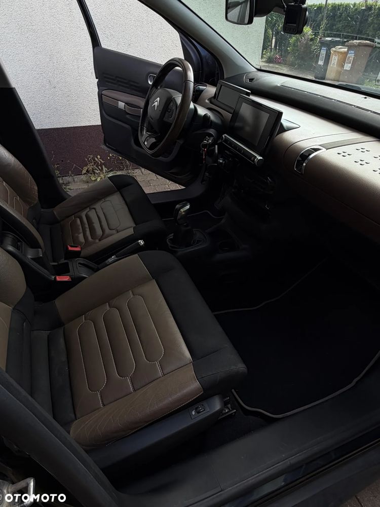 Citroën C4 Cactus 1.2 PureTech Shine Edition S&S - 12