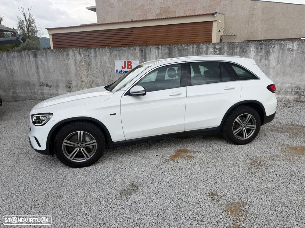 Mercedes-Benz GLC 300 e 4Matic - 3