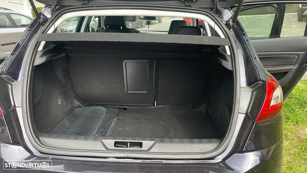 Peugeot 308 1.6 HDi Allure - 10