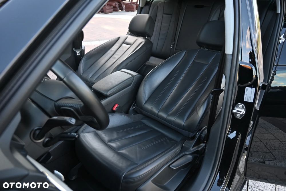 Audi A4 Avant 2.0 TDI ultra S tronic sport - 36