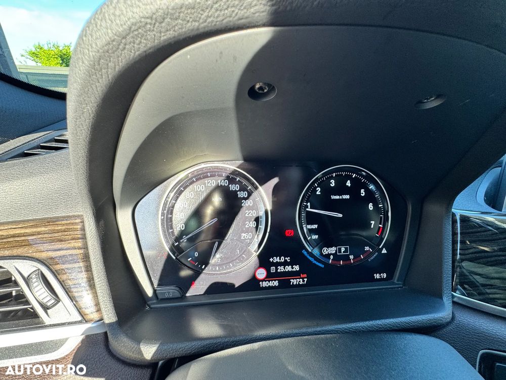 BMW X1 sDrive20i AT xLine - 13
