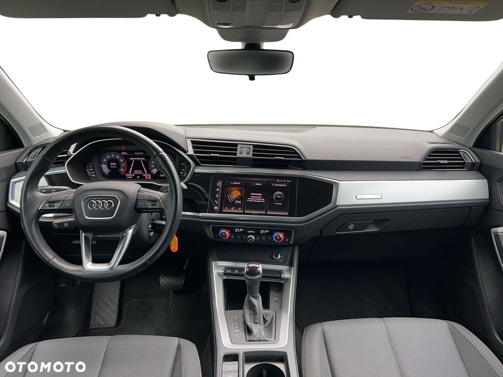 Audi Q3 Sportback - 10