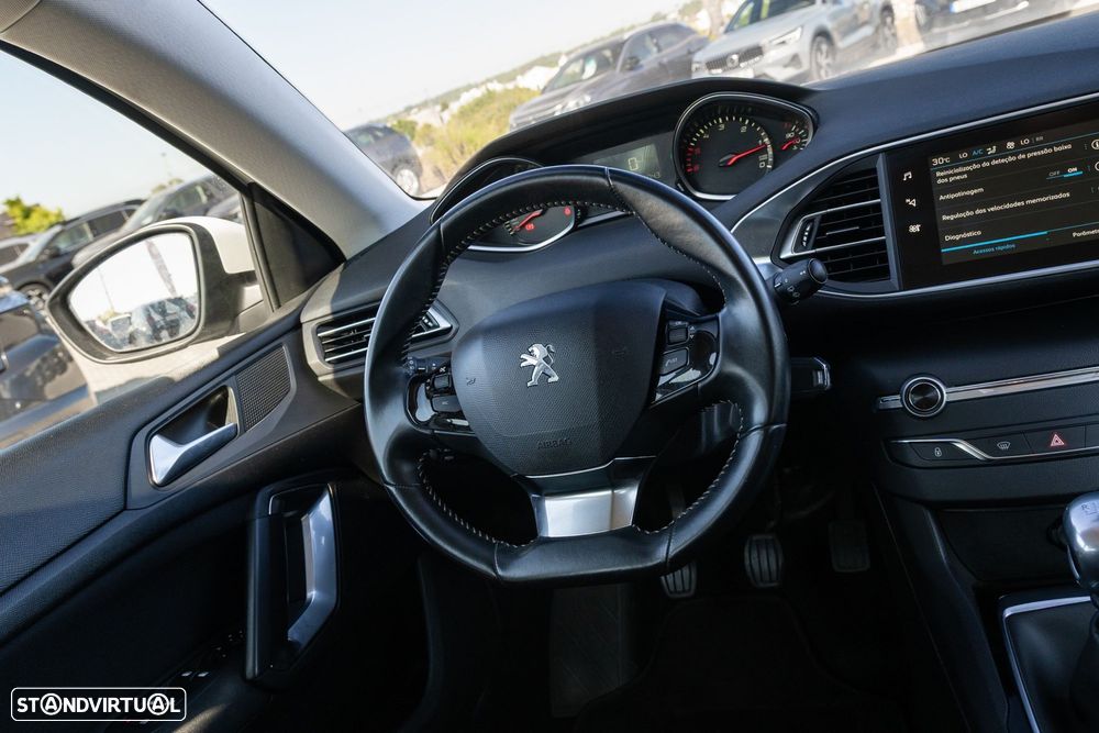 Peugeot 308 1.5 BlueHDi Business Line - 18