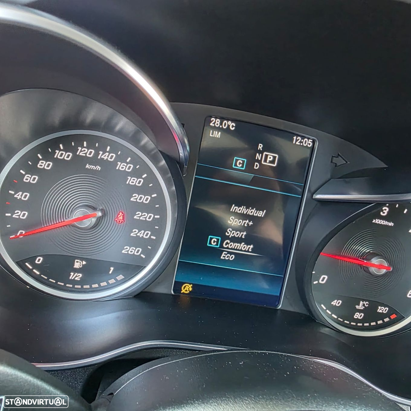 Mercedes-Benz C 180 d Station 9G-TRONIC Avantgarde - 24