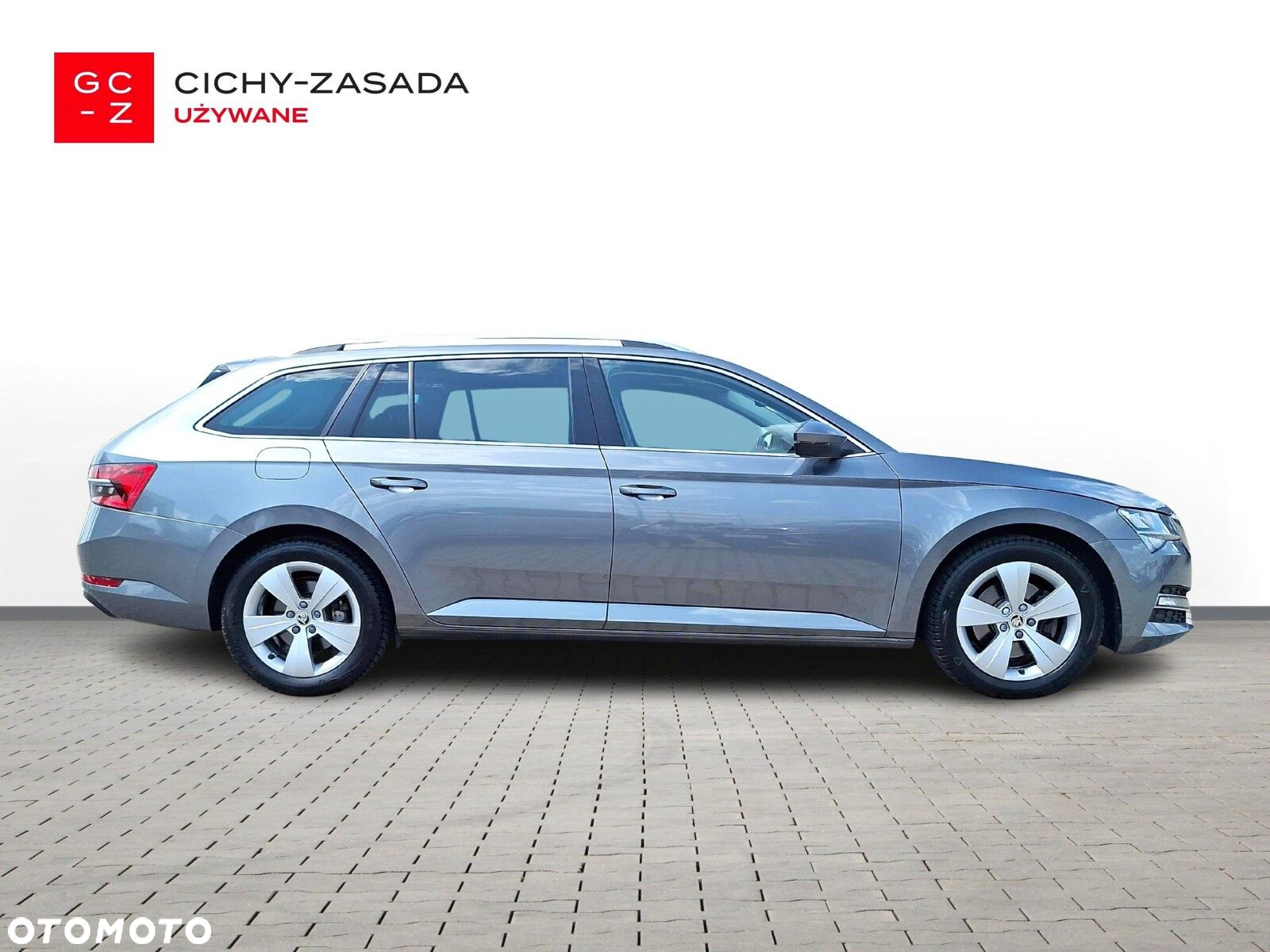 Skoda Superb 2.0 TDI SCR Style DSG - 4
