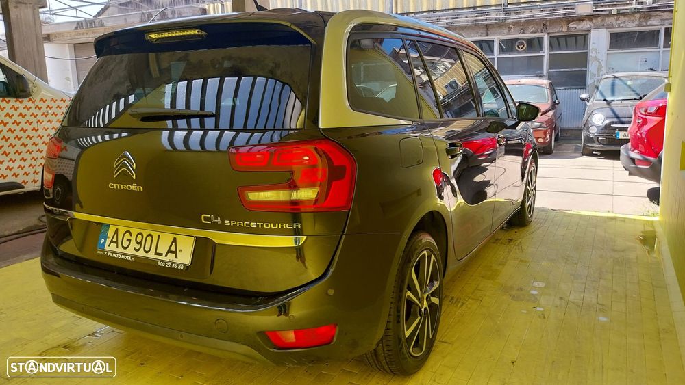 Citroën Grand C4 Spacetourer 1.5 BlueHDi Shine EAT8 - 24
