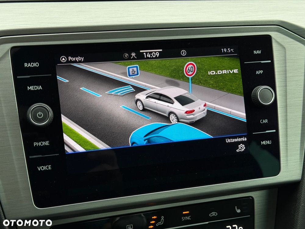 Volkswagen Passat 2.0 TDI EVO Elegance - 31