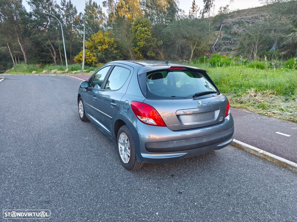 Peugeot 207 1.6 HDi 99g - 1