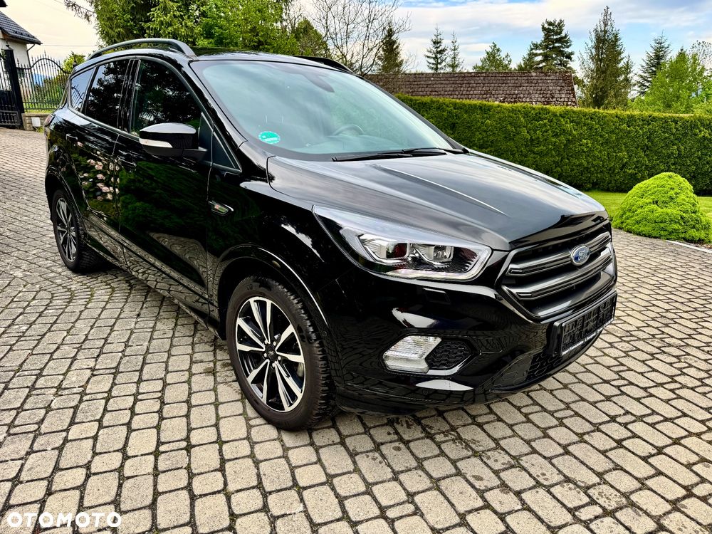 Ford Kuga - 2