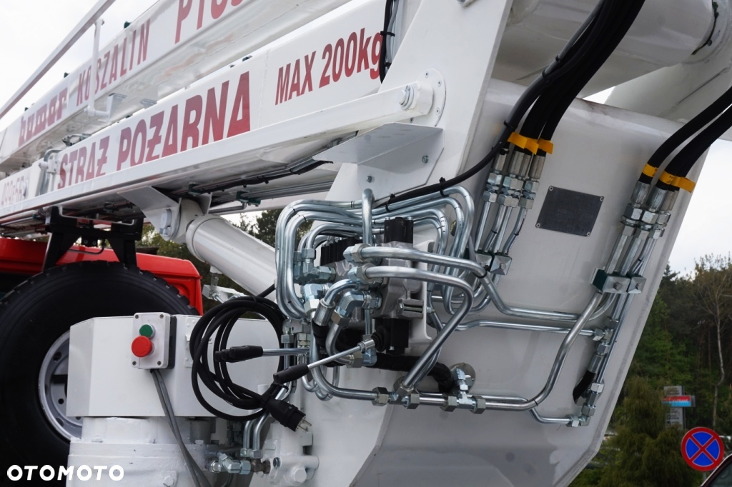 Star MAN 6x6 4x4 PODNOŚNIK PM 18 P podest 244 266 zwyżka - 18