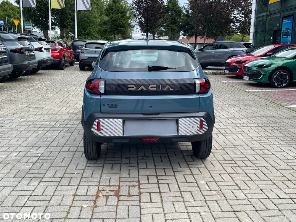 Dacia Spring - 7