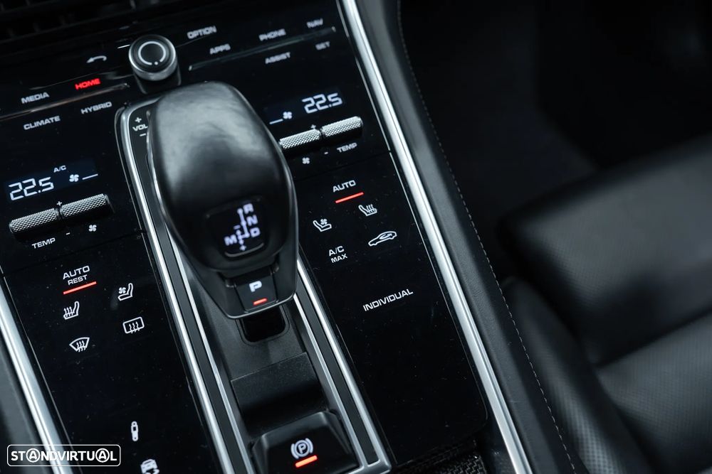 Porsche Panamera Turbo S E-Hybrid - 51