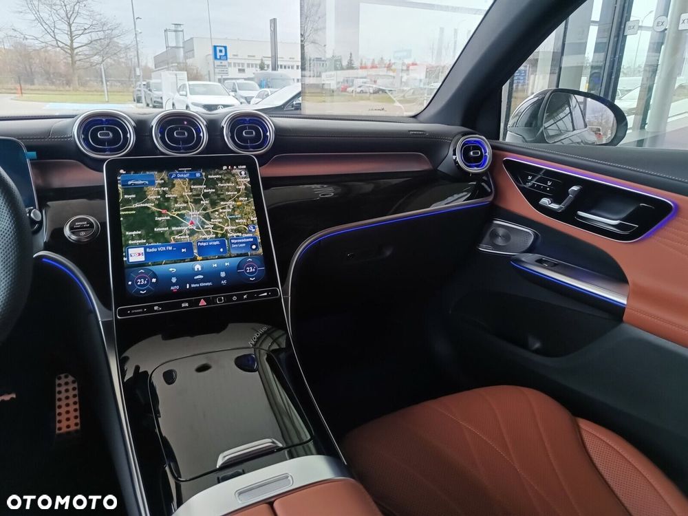 Mercedes-Benz GLC - 13