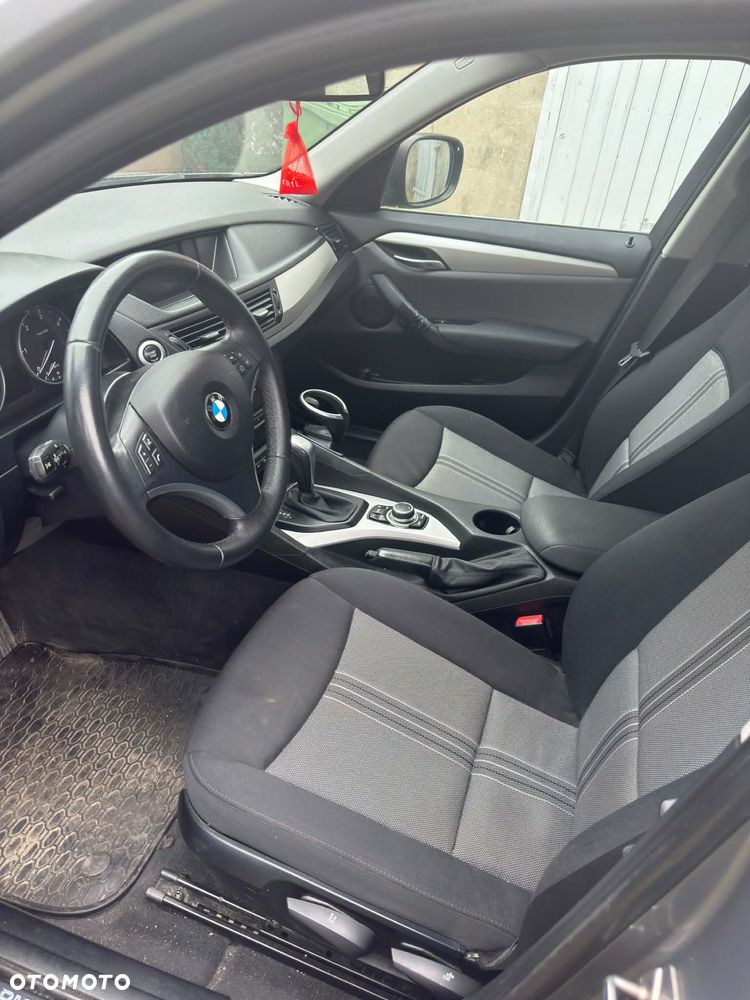 BMW X1 - 11