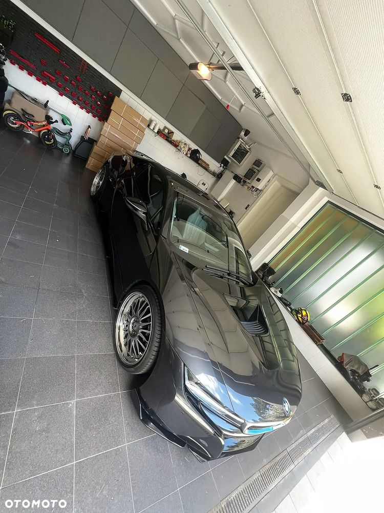 BMW i8 Standard - 17
