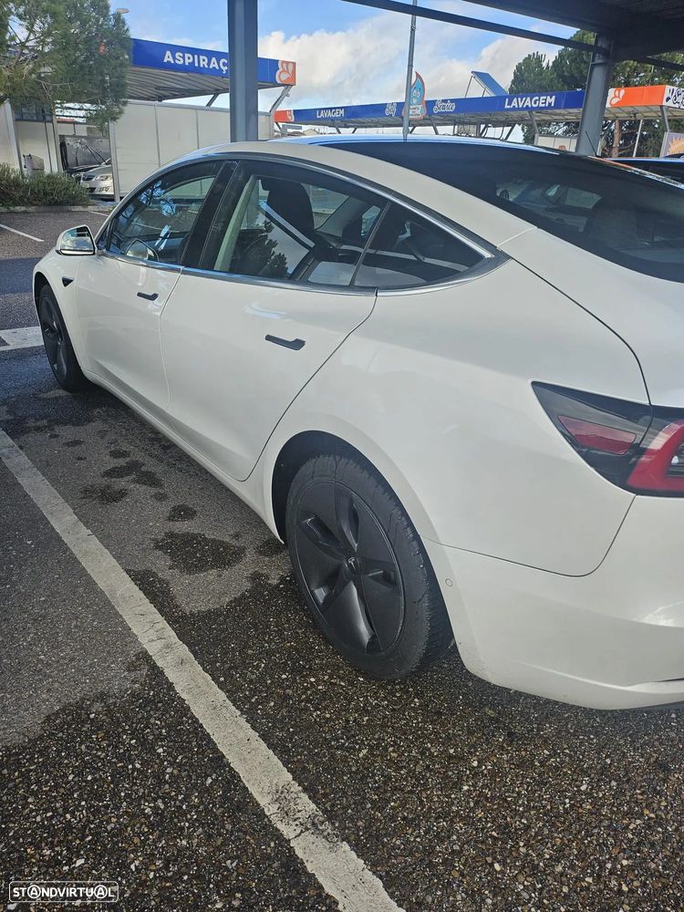 Tesla Model 3 Standard Range Plus RWD - 2