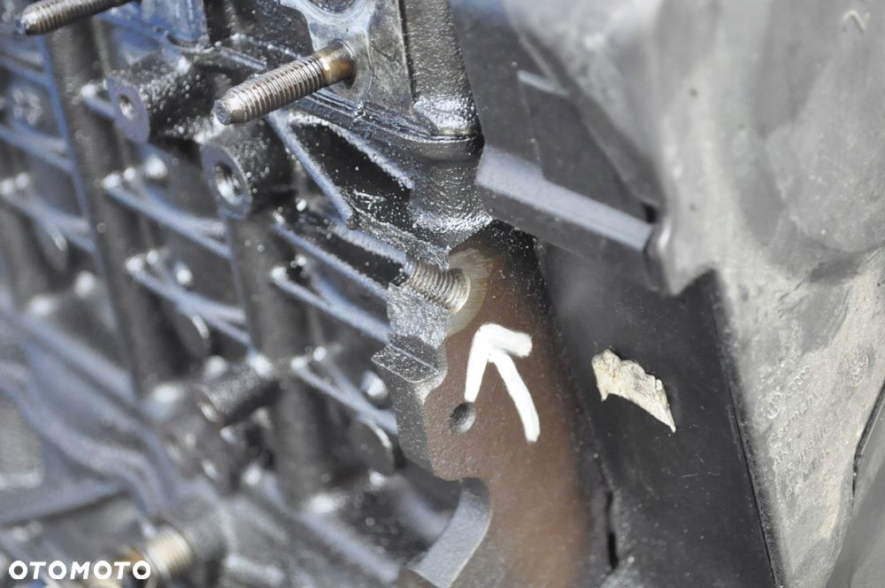 VW PASSAT B6 GOLF V TOURAN LEON II OCTAVIA 1.9 TDI 105KM SILNIK BLS 247tys - 4