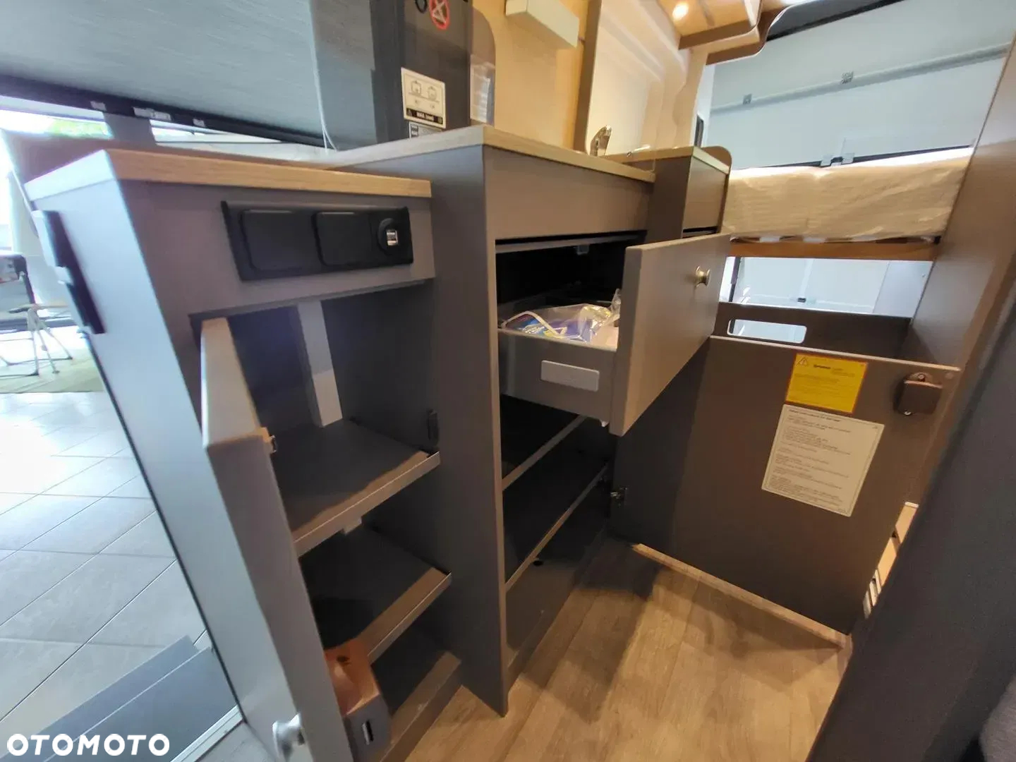 LMC Innovan 590 Active - 19