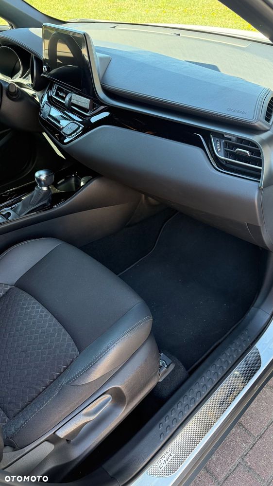 Toyota C-HR 2.0 Hybrid Style - 11