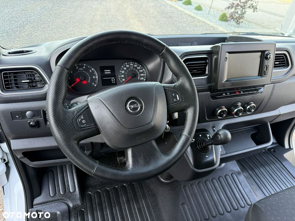 Opel Movano - 11