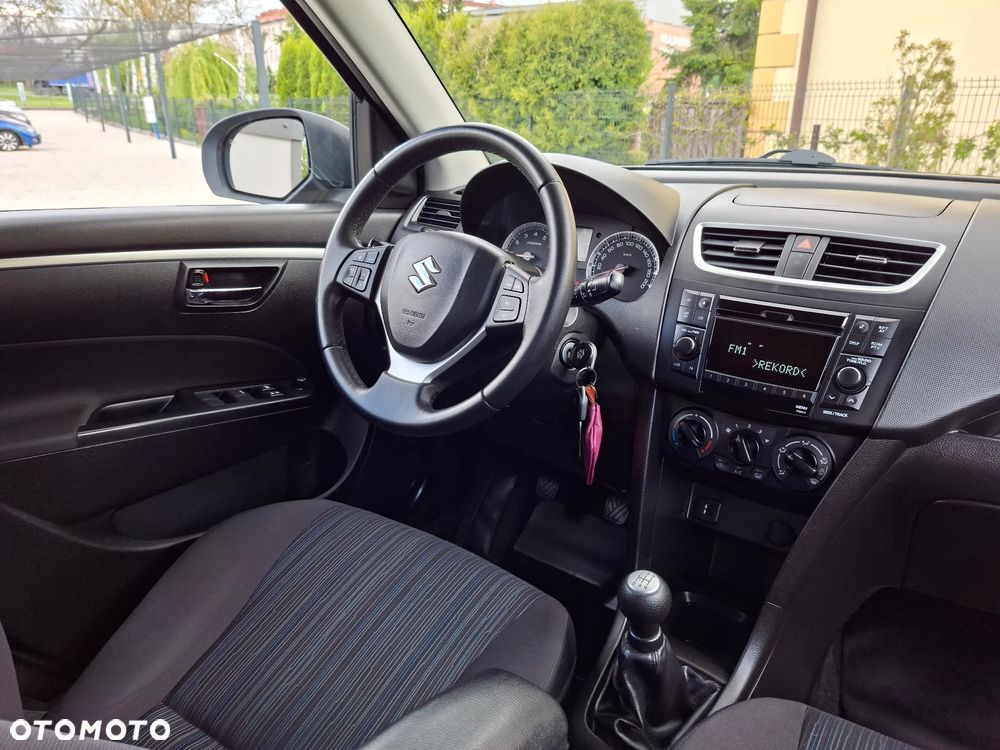 Suzuki Swift 1.2 4x4 Club - 33